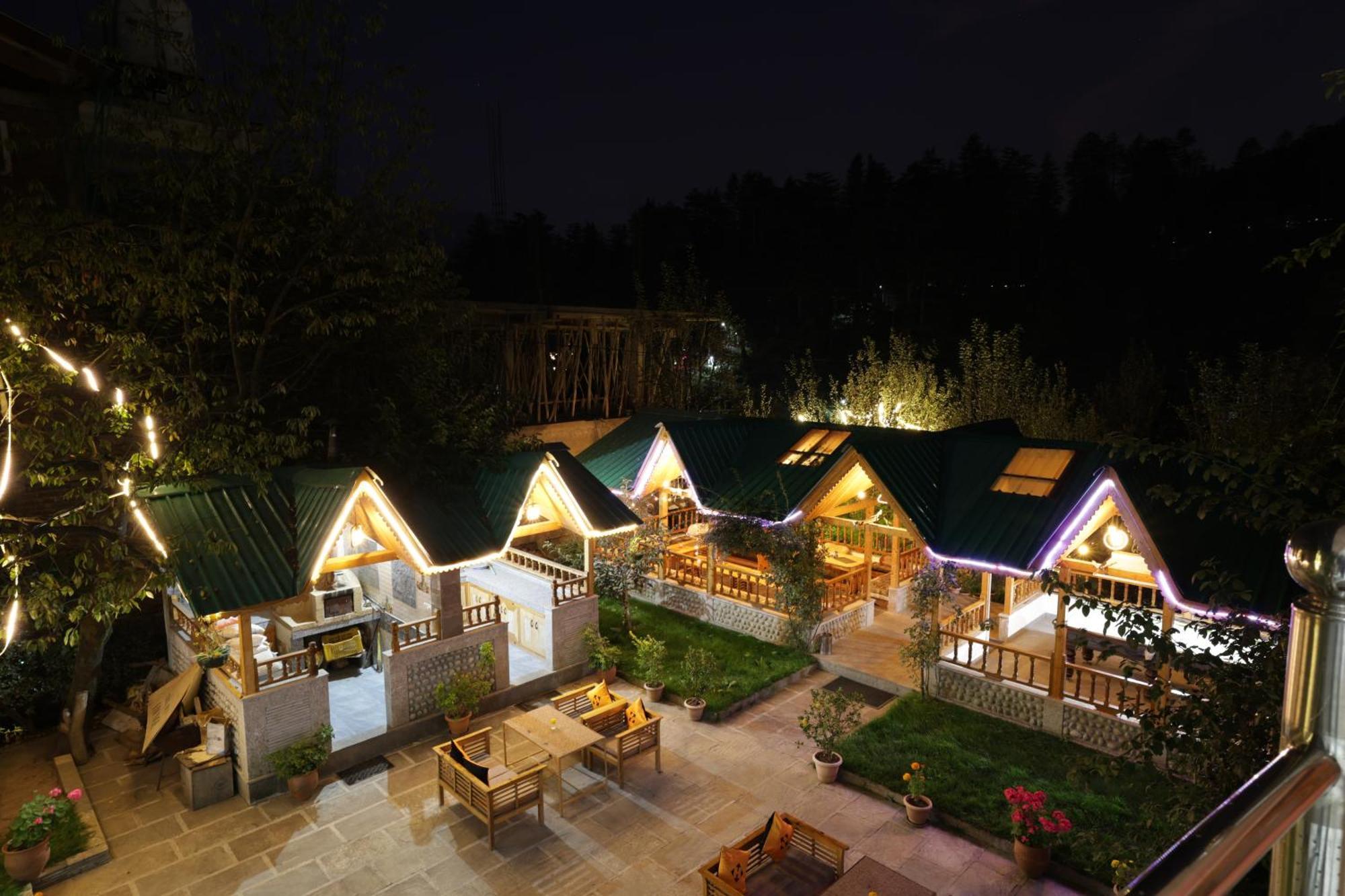 Hide-In Old Manali Hotel Exterior photo