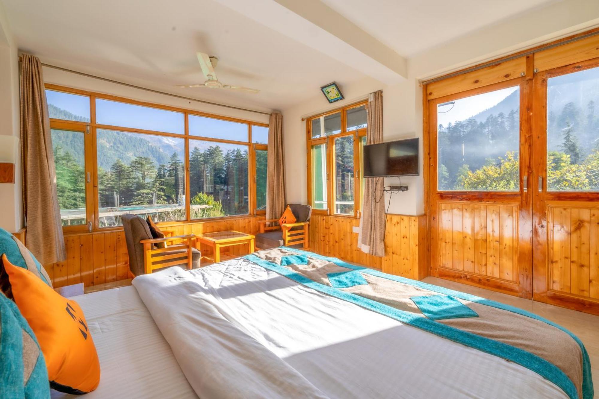 Hide-In Old Manali Hotel Exterior photo
